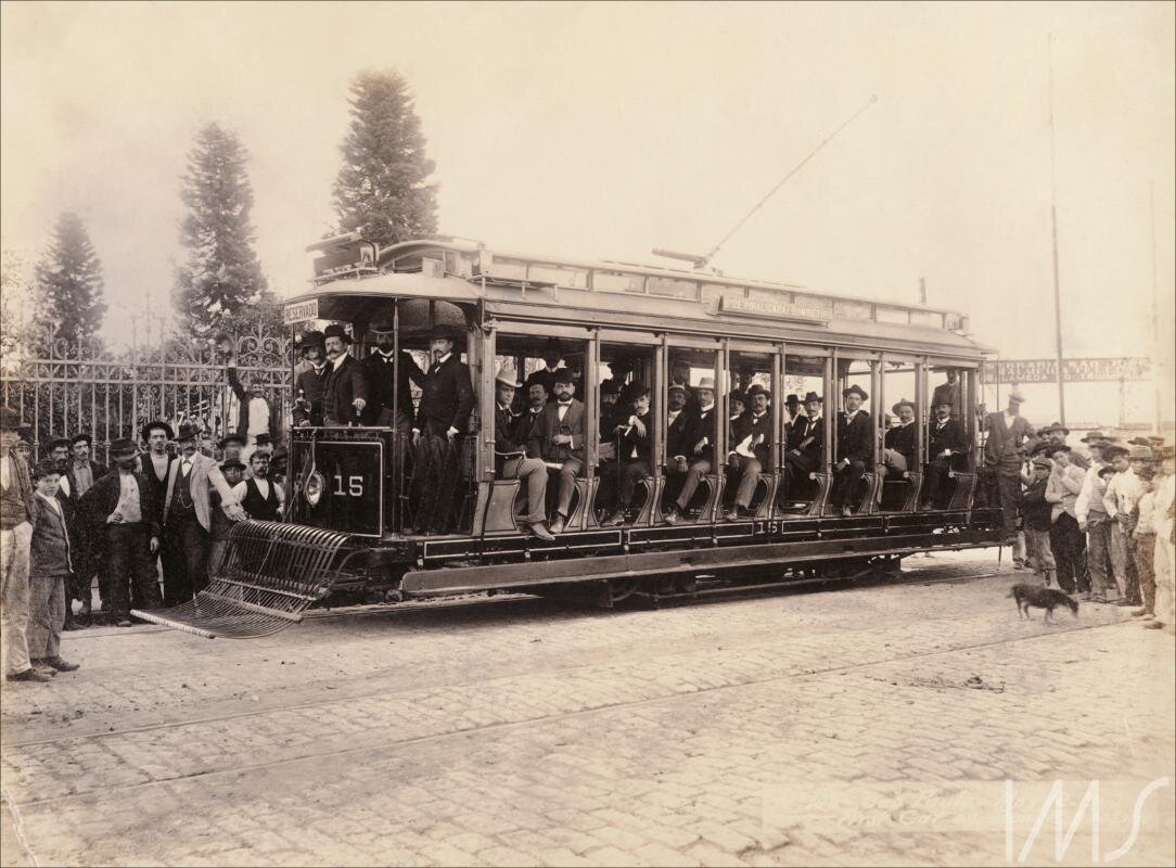 Inauguração do primeiro bonde elétrico - 1900